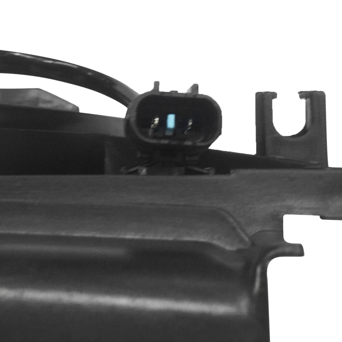 A/C Condenser Cooling Fan Assembly for Kia Spectra (2004–2009)
