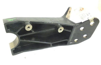 LH Cab Side Mount Bracket for International (3844013C3, 3844013C4)