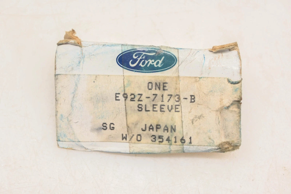 Transmission Gear Bearing Sleeve for Ford (E92Z-7173-B)