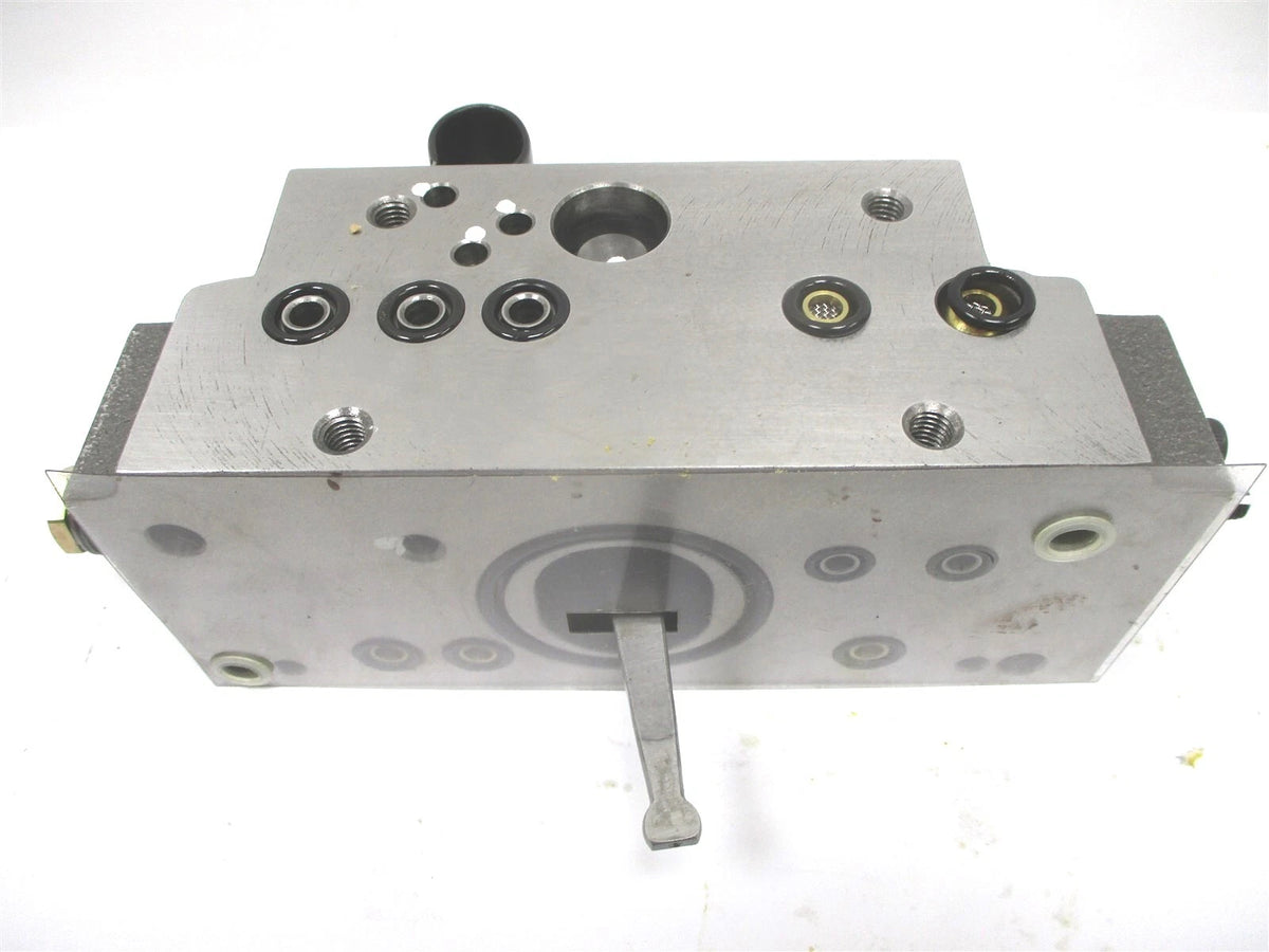 Front Servo Valve for Komatsu PC150-3, PC150LC (708-25-25200)