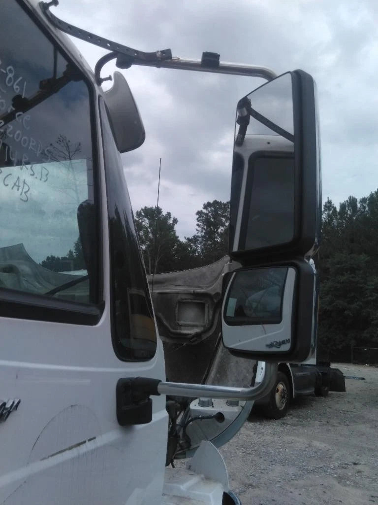 Right Door Mirror for International 4300 (2013)