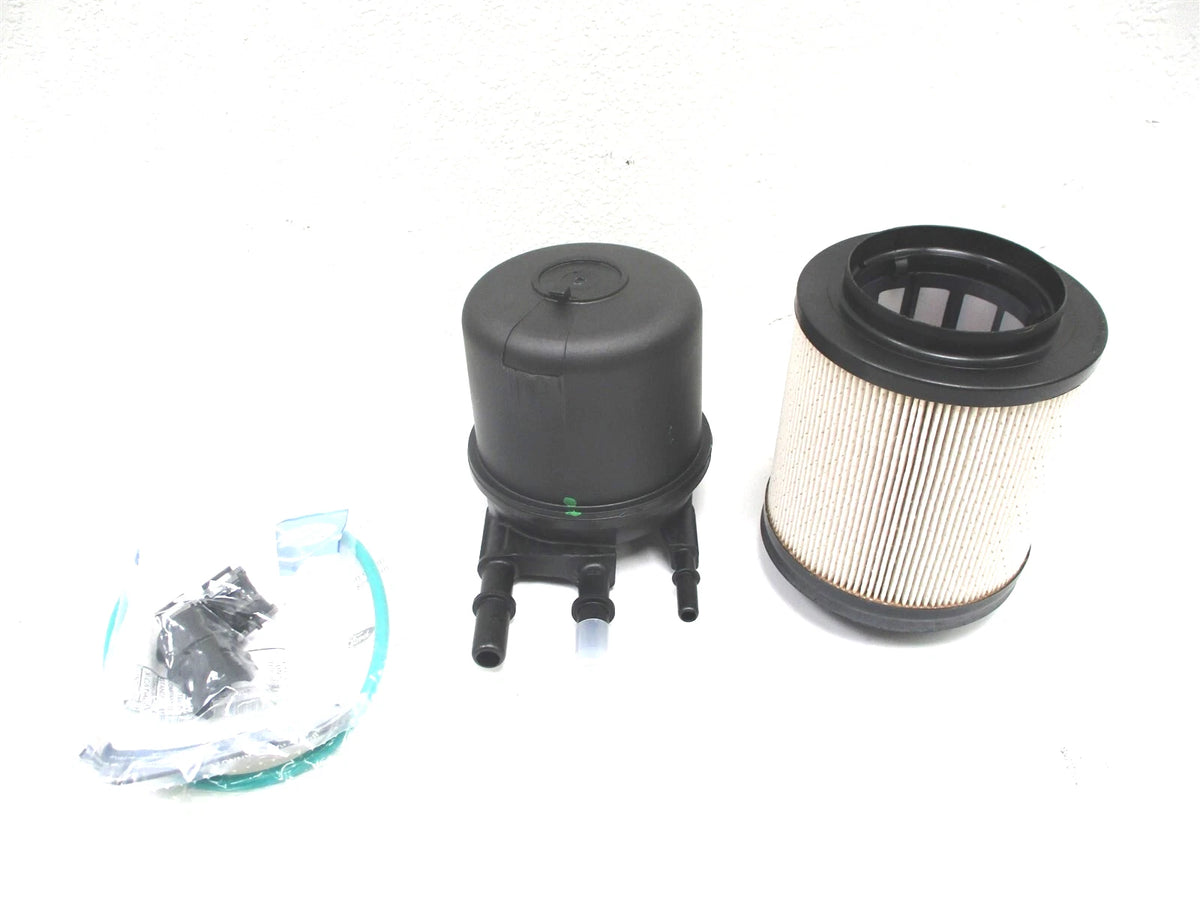 Fuel Filter Element for Ford F650 F750 (2017–2019) FD-4637 PF46172 HC4Z-9N184-B