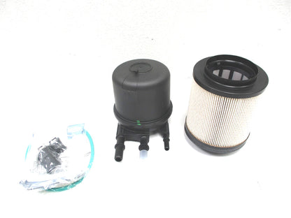 Fuel Filter Element for Ford F650 F750 (2017–2019) FD-4637 PF46172 HC4Z-9N184-B