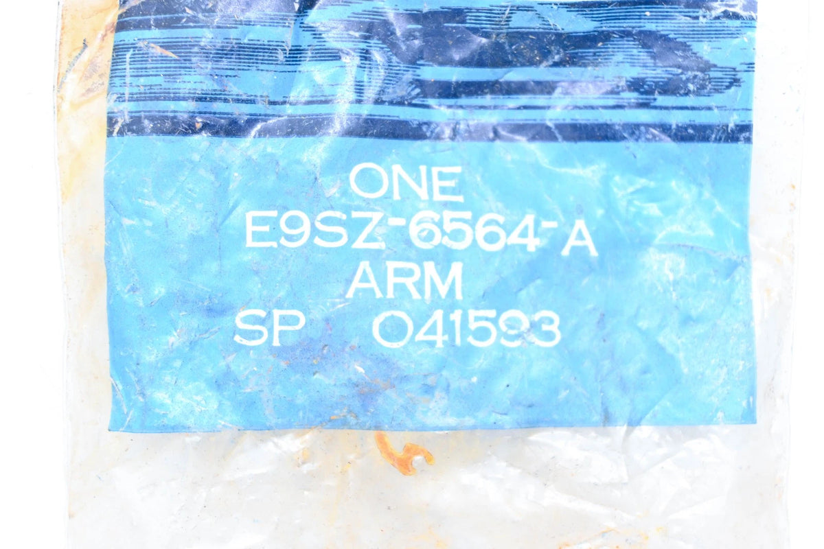 OEM Engine Rocker Arm for Ford (E9SZ-6564-A)