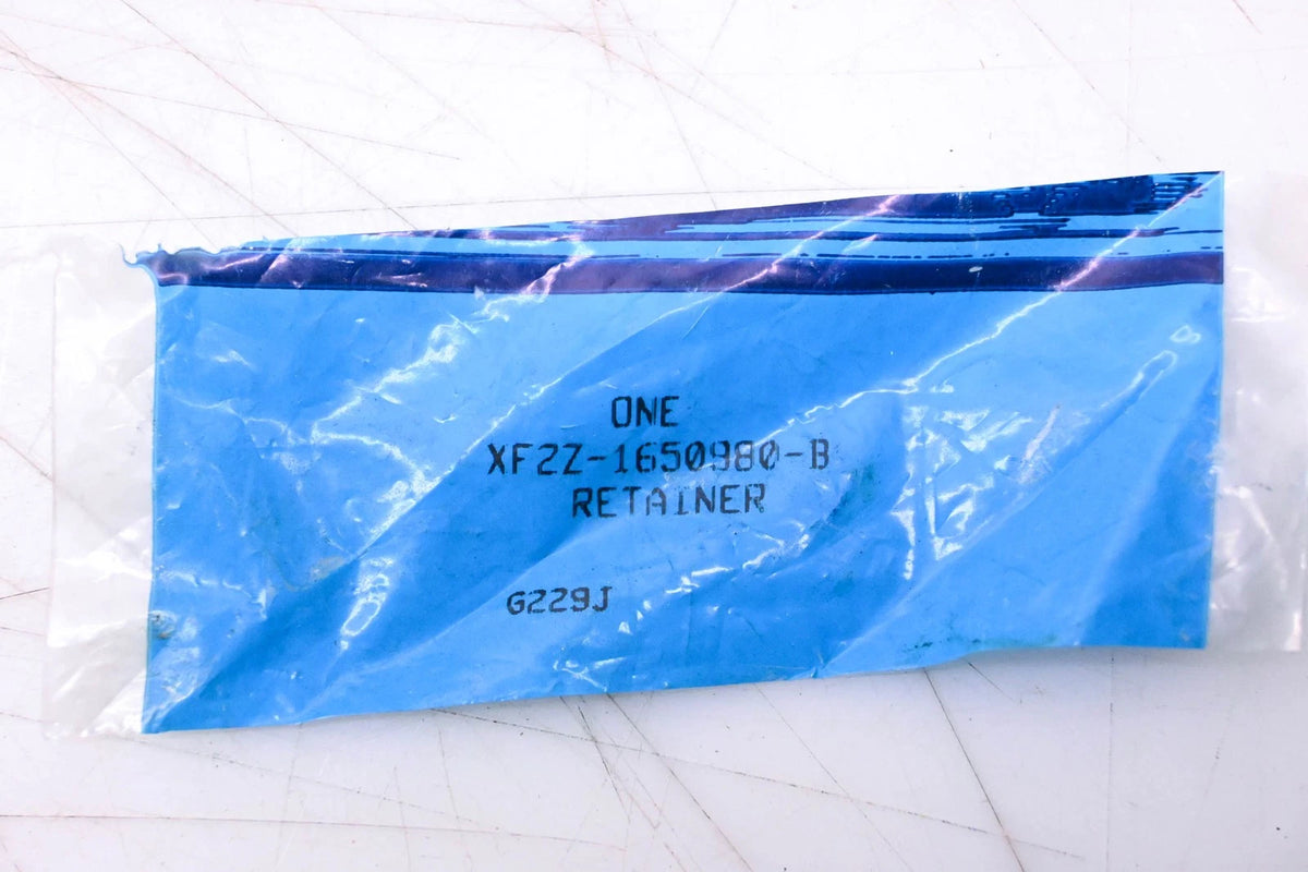 Roof Headlining Retainer for Ford (XF2Z-1650980-B)