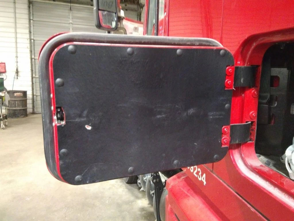 Compartment Door for Mack Anthem (2019)