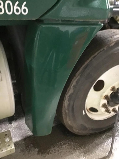 Fender Extension for Freightliner Cascadia 125 (2010) Right
