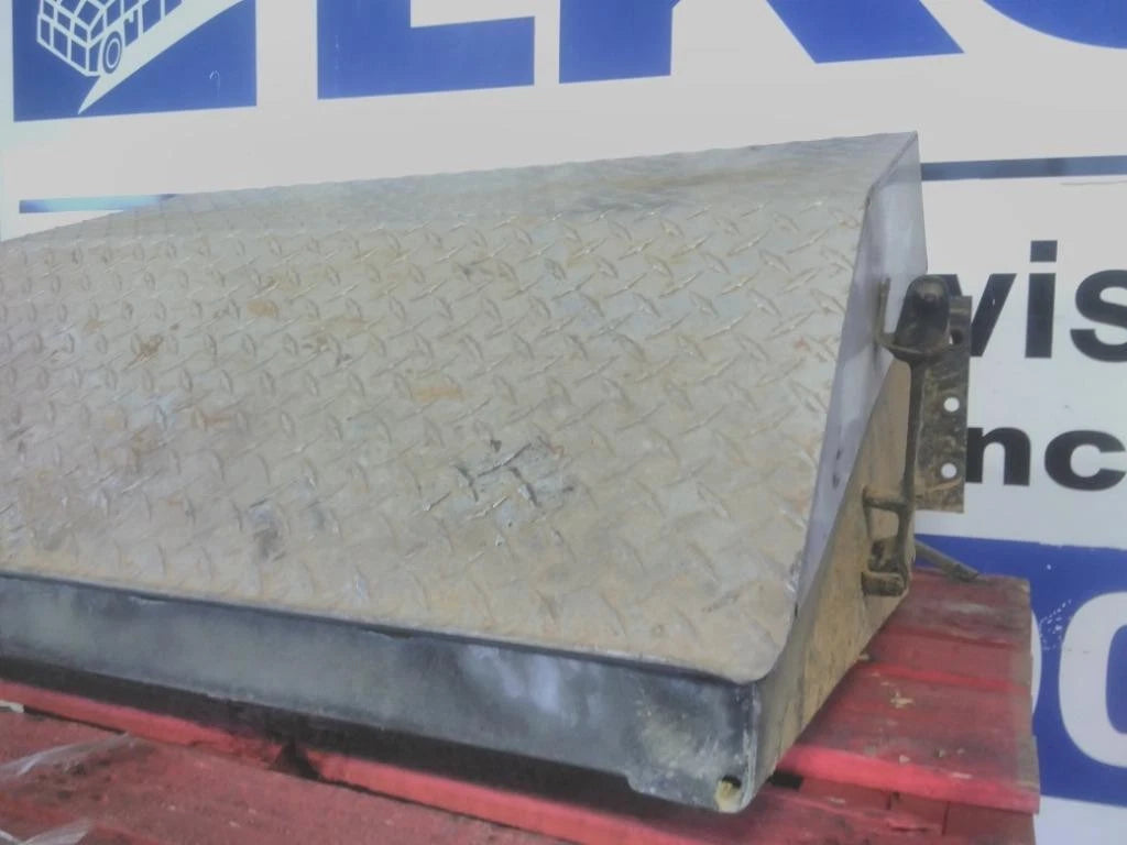 Battery Box for Western Star 4900 (2006)