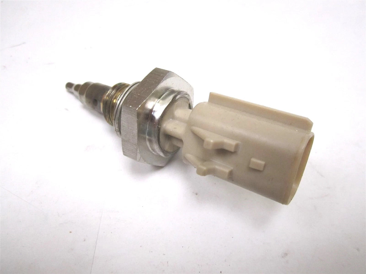 Turbo Exhaust Gas Temp Sensor/Harness for International (1845988C1, 8C3Z-12B591-A)