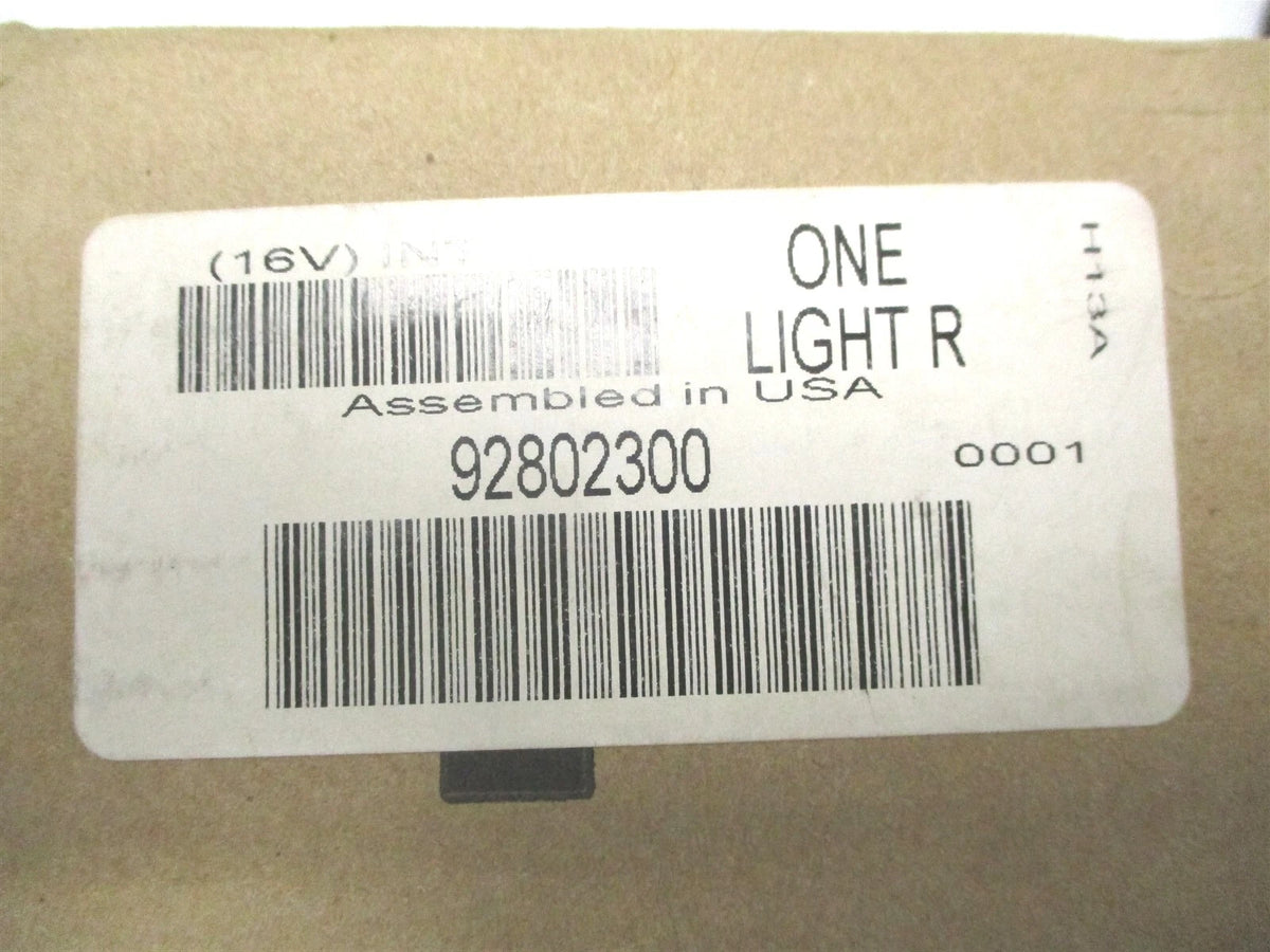 4" Red Stop/Tail Light for International (92802300)