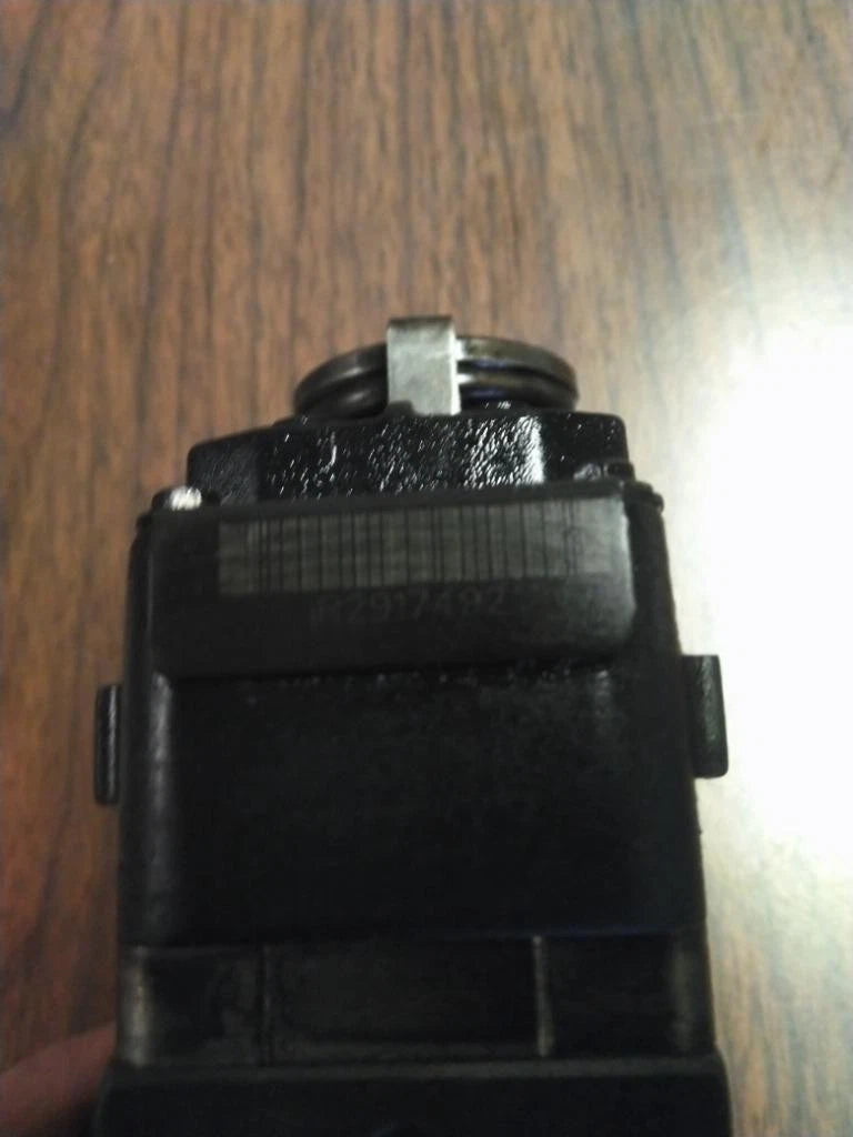 Fuel Injector for Detroit 60 Series 12.7 DDC4 (2002)