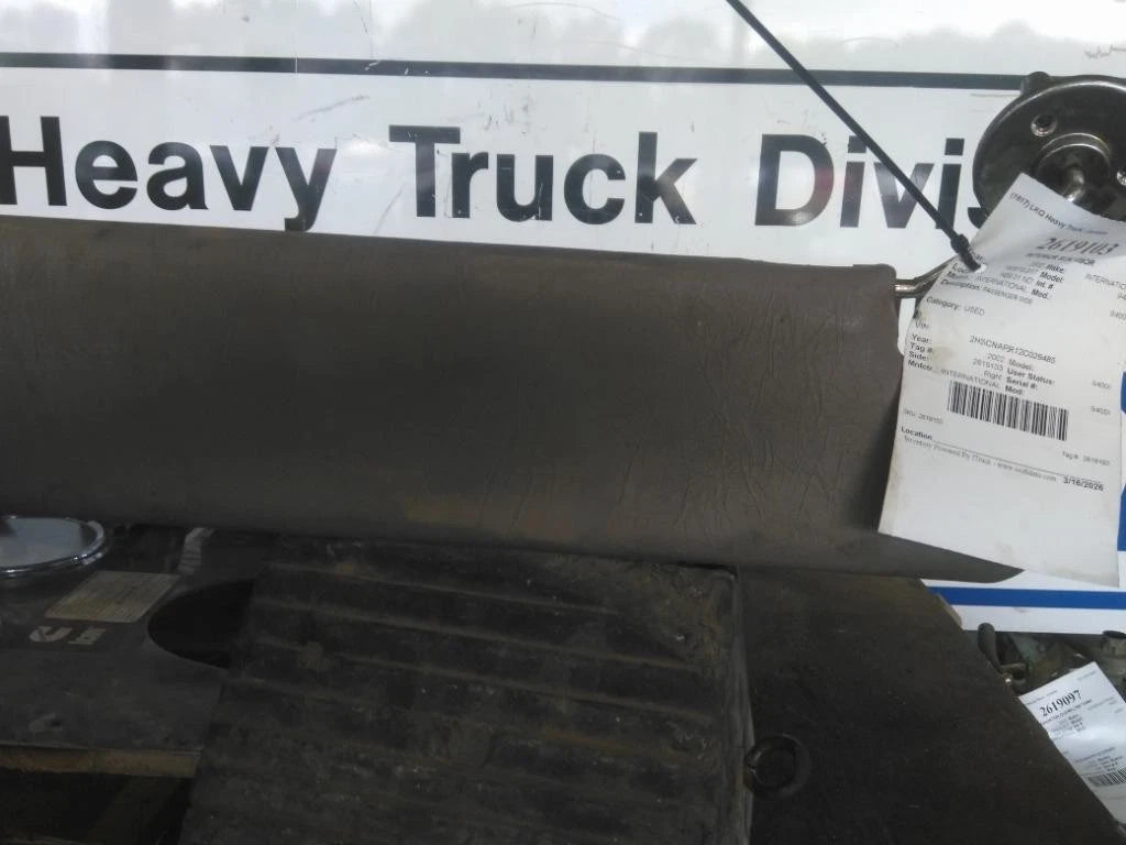 Sun Visor for International 9400i (2002)