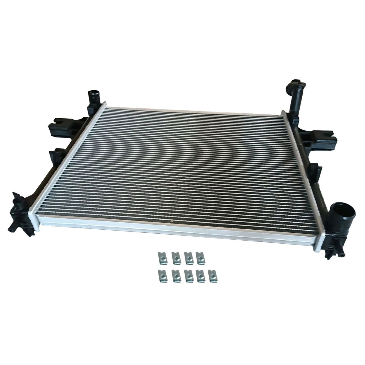 Aluminum Radiator for Chevy GMC Jeep Grand Cherokee Commander (2005–2010)