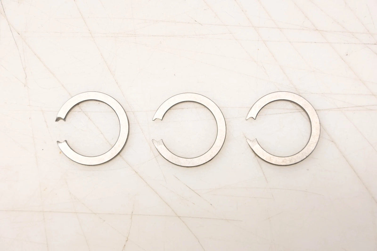 Set of 3 Snap Rings for Ford (E8BZ-7064-F)