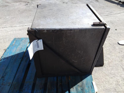 Tool Box for Peterbilt 379 (1997)
