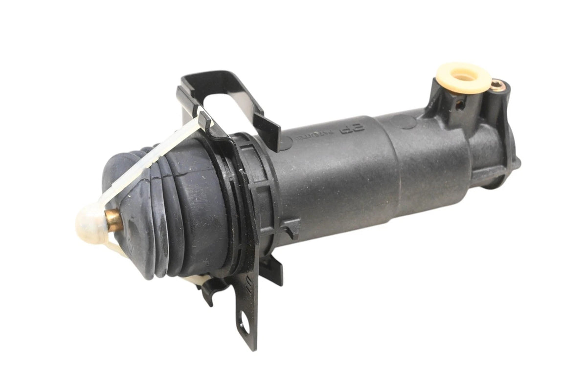 Clutch Master Cylinder Assembly for Wagner F103476, CS37745 (NOS)