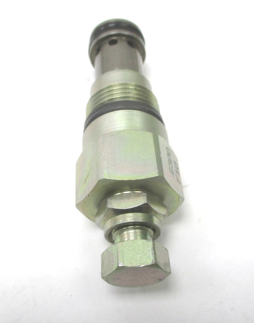 Main System Relief Valve Assembly for Kubota L4560 (70050-93532)