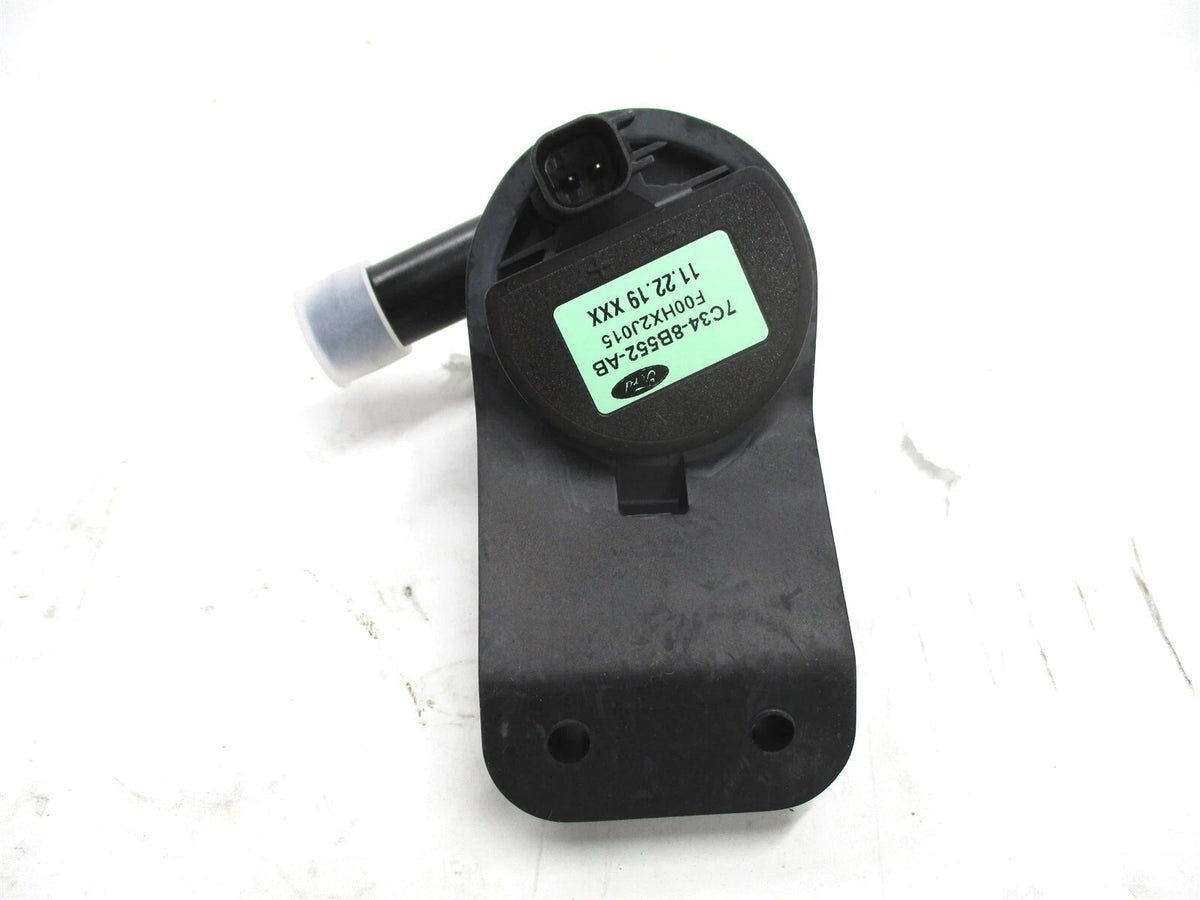 Grizzly Engine Coolant Pump for Ford 6.4L (2008–2010) 7C3Z8B552A AP63472
