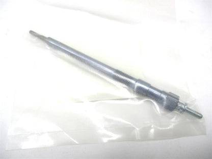 Genuine Glow Plug for Kubota V3307 (1G777-65512, 1G772-65510, 1G777-65510)