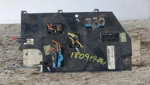 Cab Control Unit Module for International ProStar 113 (2012) 3833153C4