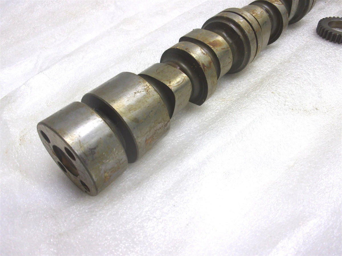 Camshaft for Case 2120 2130 2140 2150 (1966391C1)