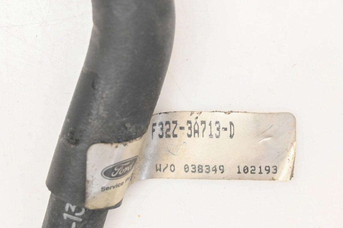 Power Steering Return Hose for Ford (F32Z-3A713-D)