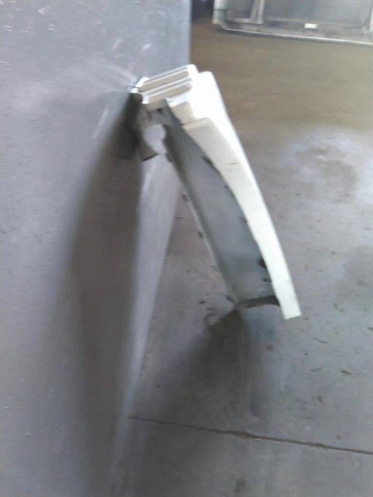 Fender Extension Left for Freightliner Cascadia 125 (2015)